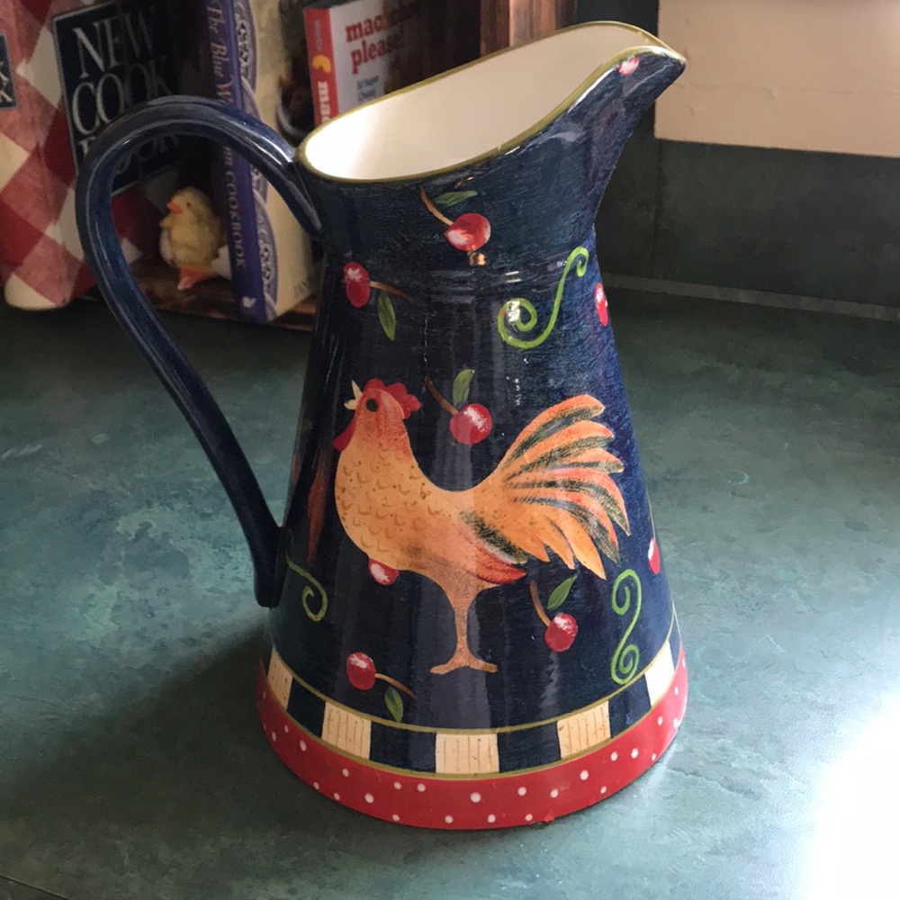 Rooster Pitcher